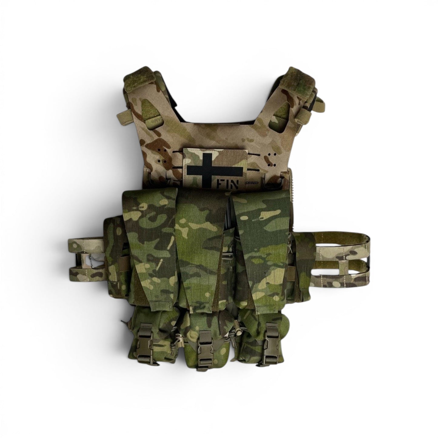 Adversary Force L4 PUZZLE Klettmodul in Multicam Tarnmuster mit MOLLE-Hakenklettfläche für taktische Plattenträger