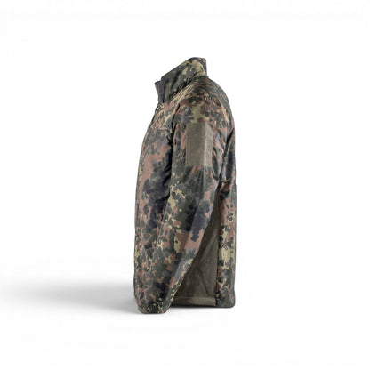 Adversary Force AB Jacket "Insulated" Level 4 mit Tarnmuster, PrimaLoft-Isolierung und Klettfläche.