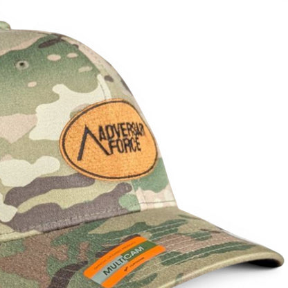 AF Hunting Flexfit Cap in Multicam-Tarnmuster, 98% Baumwolle, 2% Elasthan, mit gestickten Ösen.