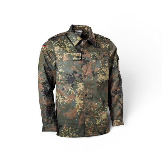 Adversary Force Bundeswehr tropical field blouse in Flecktarn camouflage pattern with chest pockets and shoulder tabs.