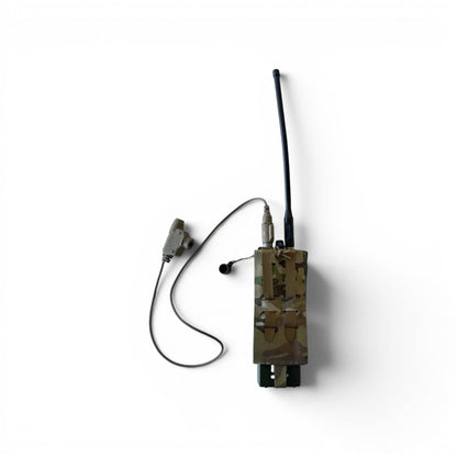 Adversary Force L4 Access Radio Pouch in Multicam mit PTT Tree für taktische Funkgeräte wie PRC-148 und PRC-152