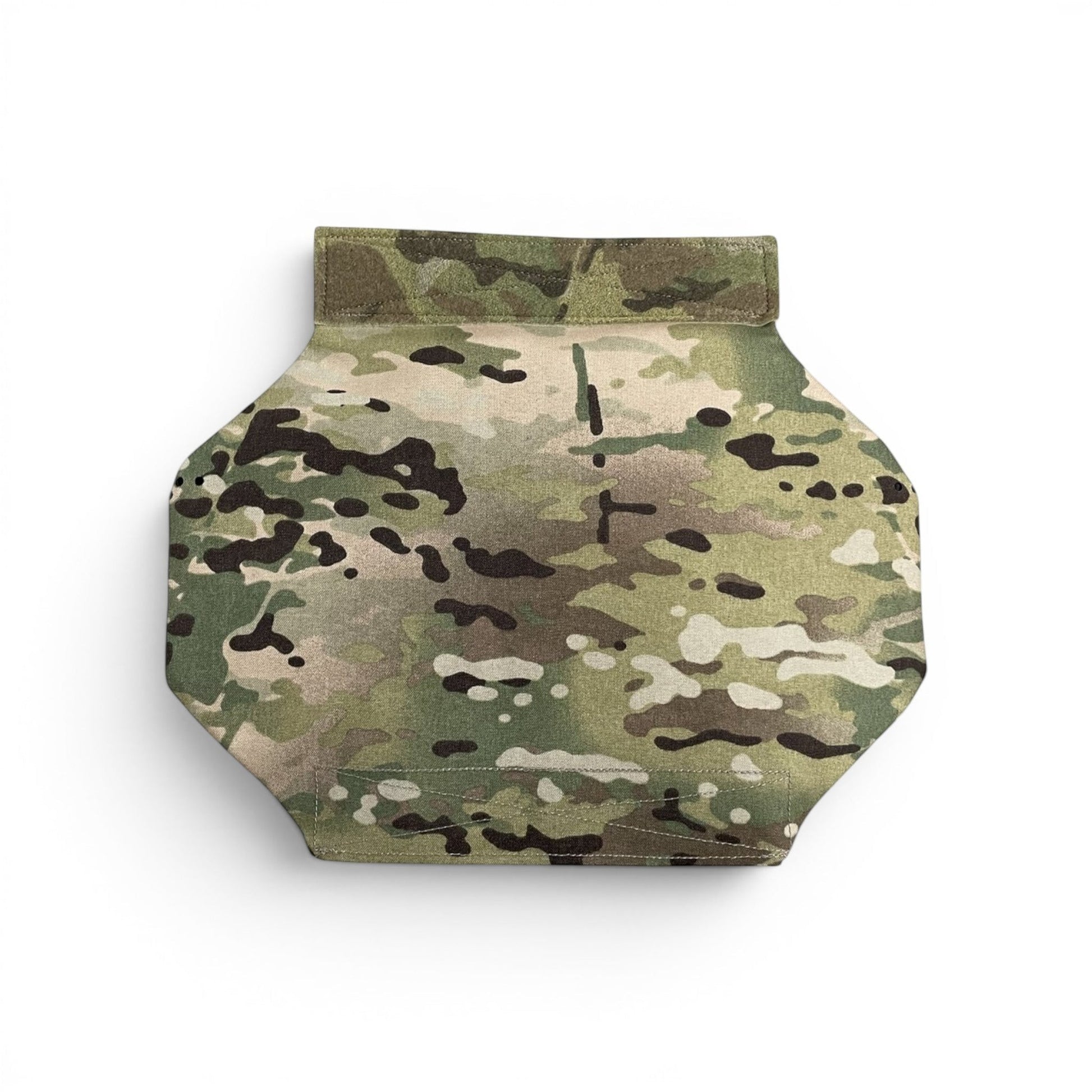 Adversary Force L4 Beaver Tail Armor in Multicam Tarnmuster als ballistisches Sitzpad zur Befestigung am Battle Belt