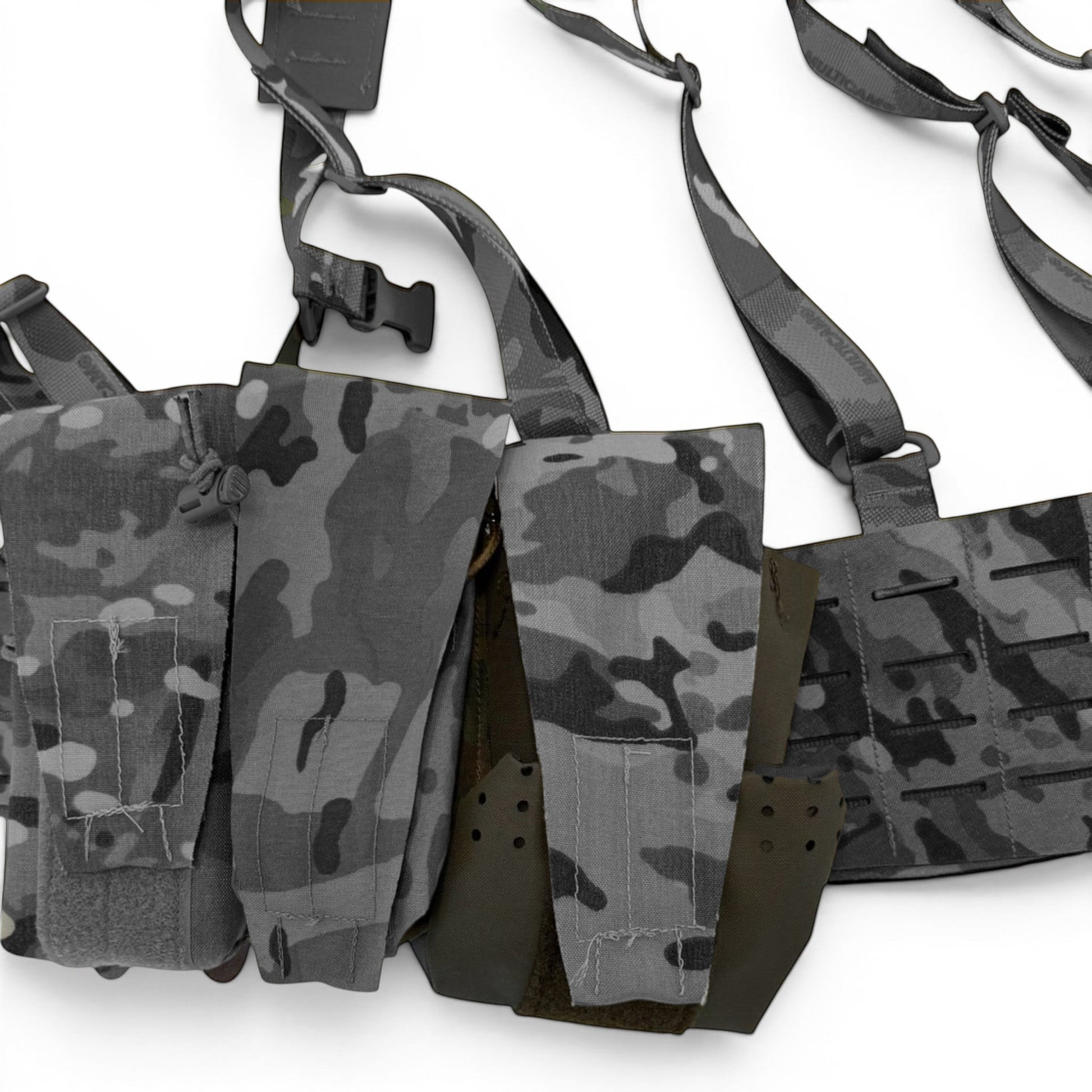 Adversary Force L4 Bucket Abwurftasche in Multicam-Tarnmuster mit formstabiler Konstruktion für taktische Ausrüstung
