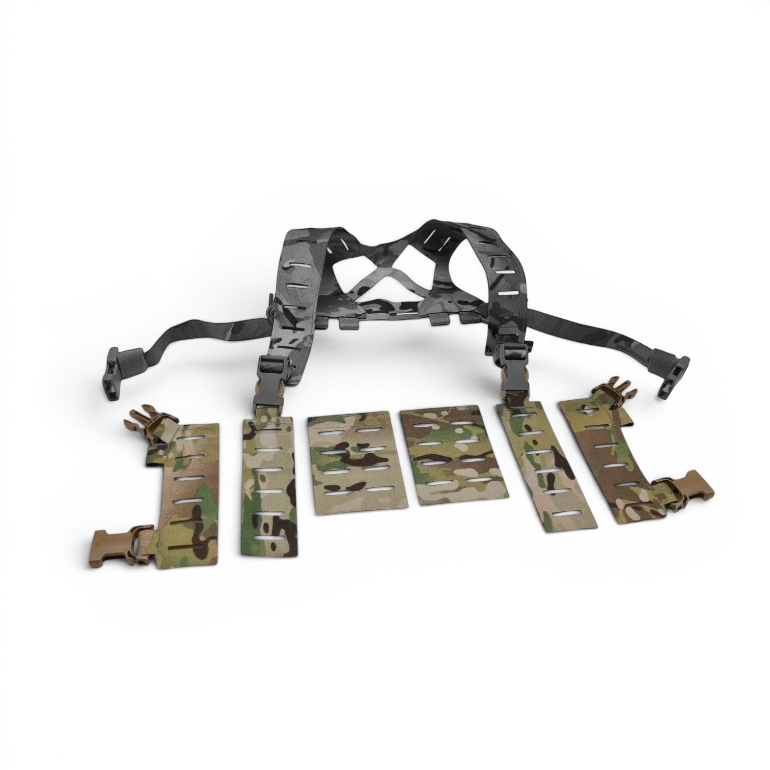 Adversary Force L4 The PUZZLE modular chest rig kit in multicam camo with MOLLE attachment panels and buckles.