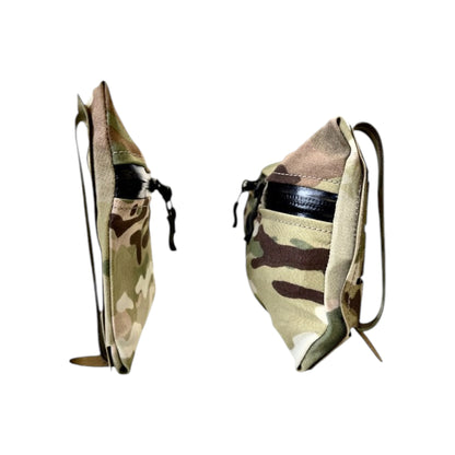 Adversary Force L4 Wide XXS GP Mehrzwecktasche im Camouflage-Design, flach und erweitert im Vergleich