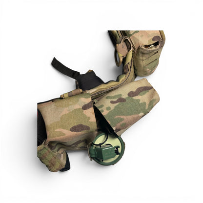 Adversary Force L4 MOLLE Smoke- und Granattasche in Multicam mit eingesetztem Rauchkörper