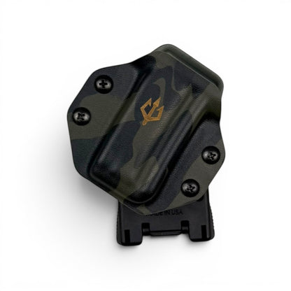 Adversary Force Black Trident MP5 Magazintasche aus Kydex in Multicam Black Tarnmuster mit verstellbarem Tek-Lok